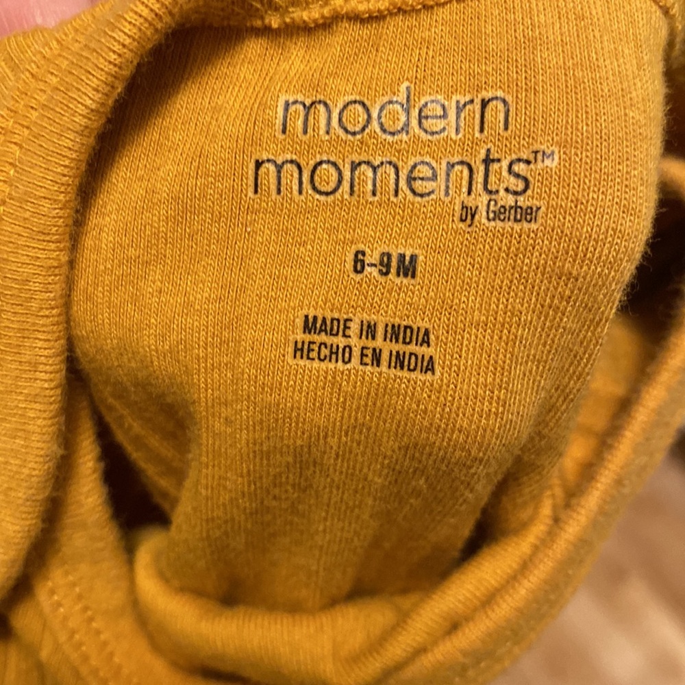 Gerber Modern Moments Ribbed Onesie 6-9M - Picture 3 of 4